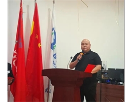 韻馳駕校攜手眾星利遠(yuǎn)駕校、森林消防戰(zhàn)士“2022年引領(lǐng)行業(yè)新風(fēng)向、樹立行業(yè)新榜樣，引航未來、攜手共贏”元旦聯(lián)誼晚會(huì)圓滿成功